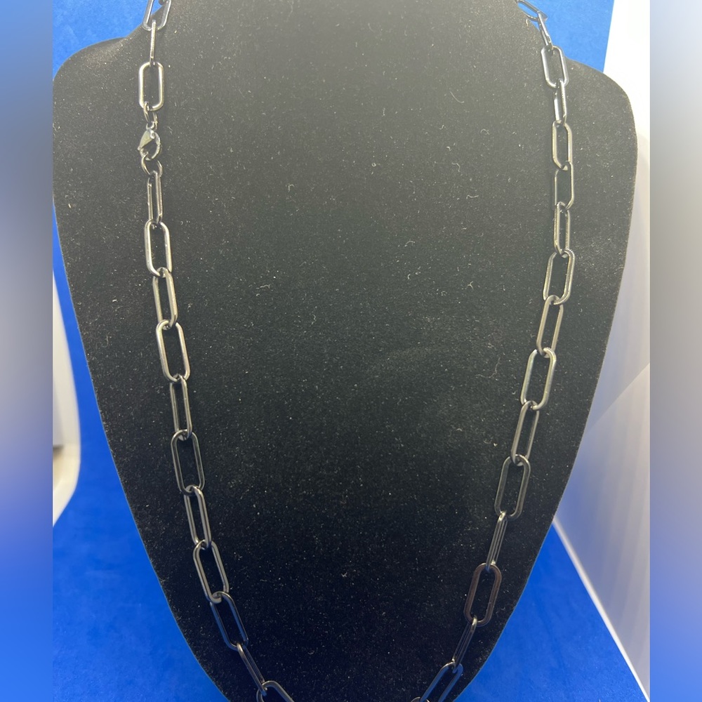 Stainless Steel Paperclip Style Necklace - Black